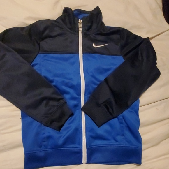 nike sweats and jacket